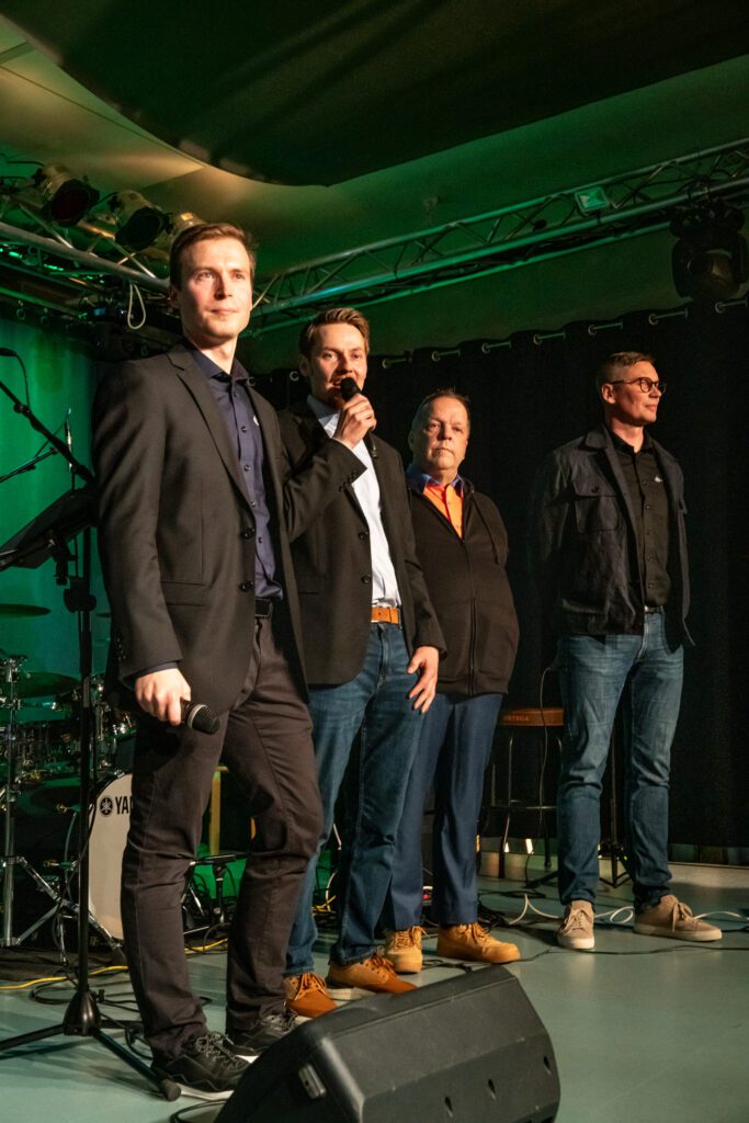 Maaseutu ja metsäväen iltamat jotka eri metsä ja maaseutu alan toimijat kustansi